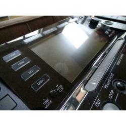 2x CDJ2000s CDJ2000 CDJ 2000 draaitafels PIONEER MINT CONDIT
