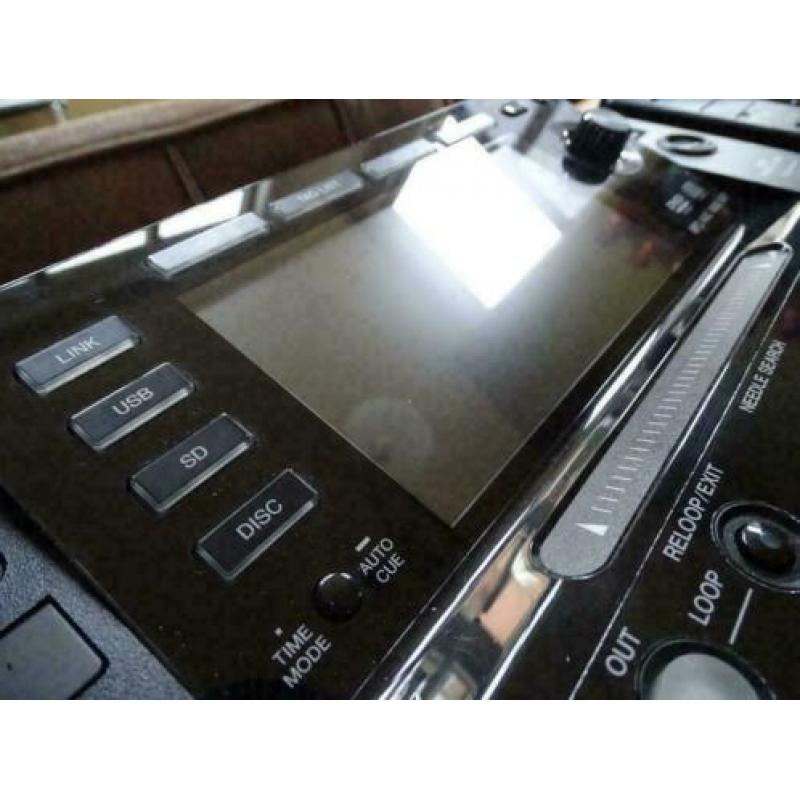 2x CDJ2000s CDJ2000 CDJ 2000 draaitafels PIONEER MINT CONDIT