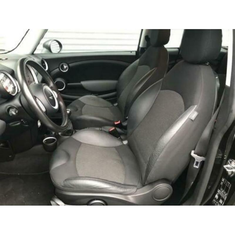MINI Clubman 1.4 One Anniversary Business Clim Pdc LMv