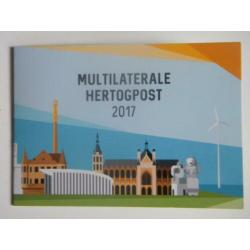 Luxemburg / Nederland, Verzamelmapje Met Blok Postzegels.