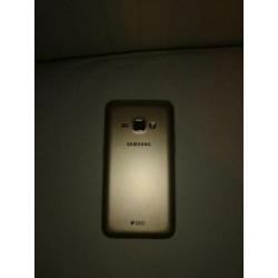 Samsung j1