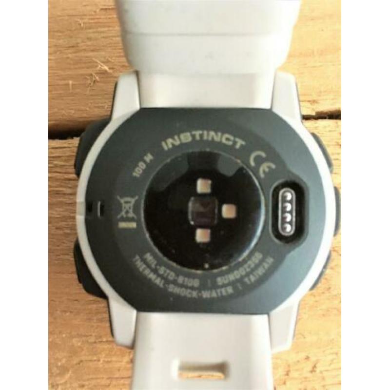 Garmin Instinct GPS met BON SPEC.KLEUR