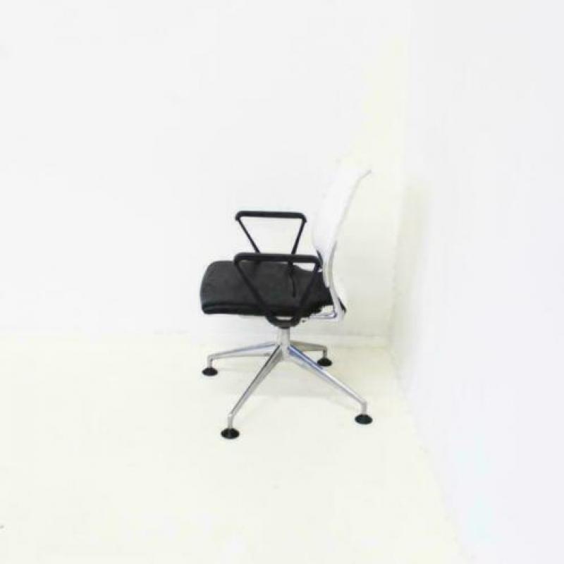 Vitra Meda Conference Designstoelen, Vergaderstoelen, Leer