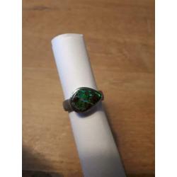 Prachtige zilver ring met zwarte opaal / australie