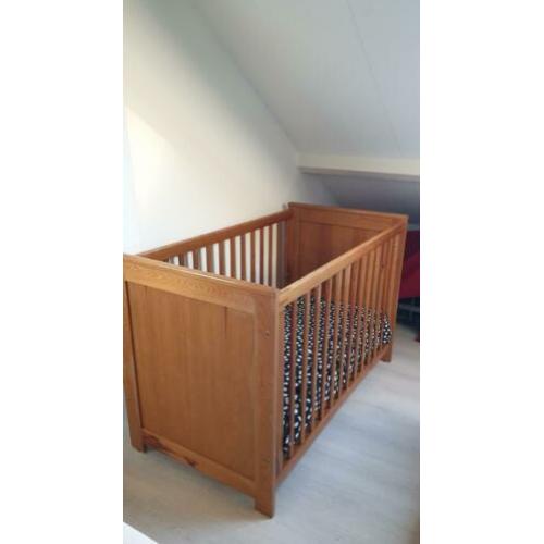 Houten ledikant