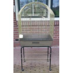 Vogelkooi op wieltjes