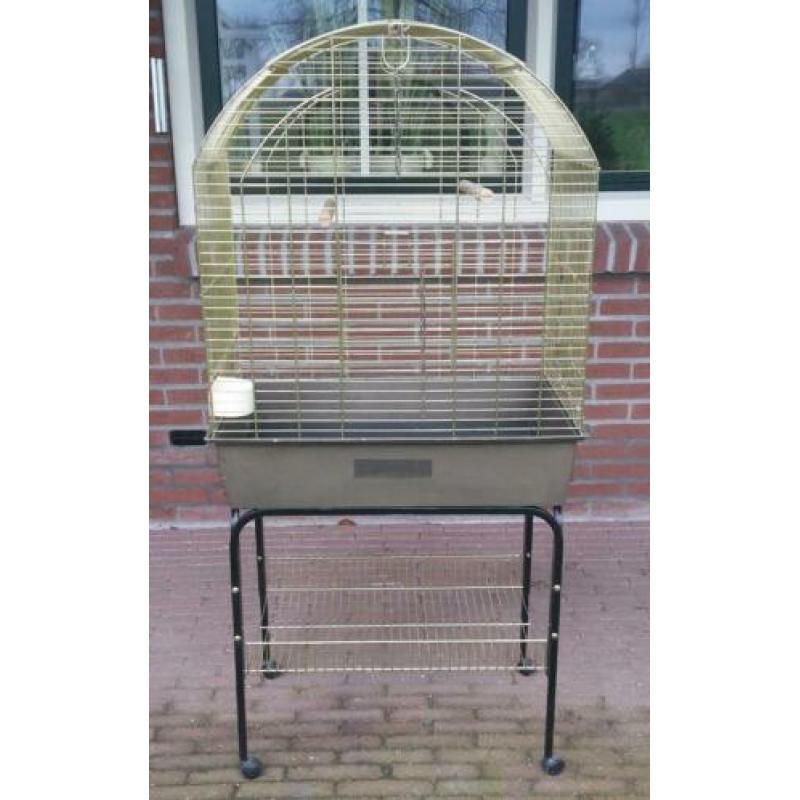 Vogelkooi op wieltjes