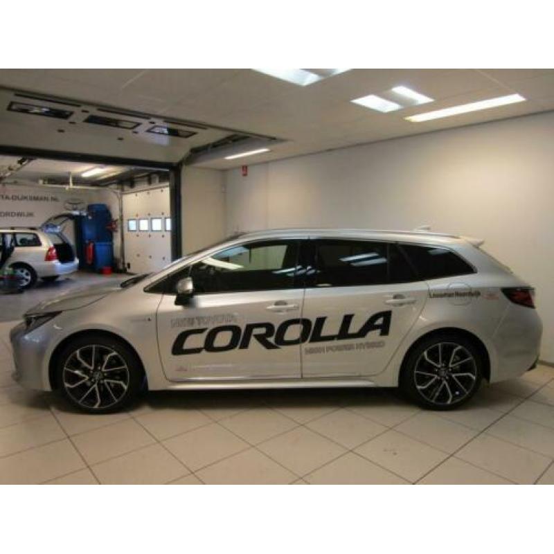 Toyota Corolla Touring Sports 2.0 Hybrid Premium (bj 2019)