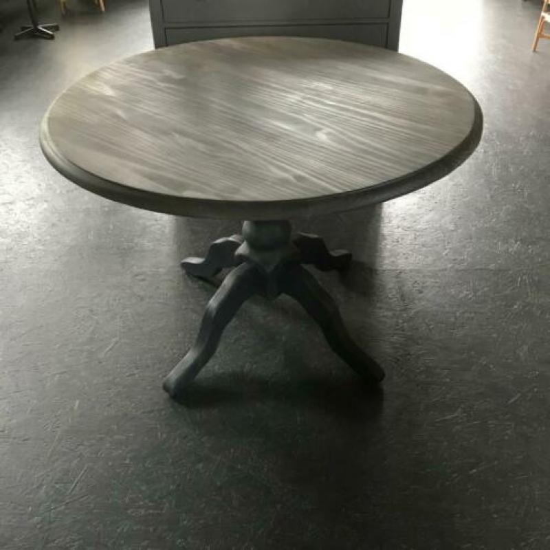 Tafel eettafel rond stoer hoffz-stijl driftwood ronde hout