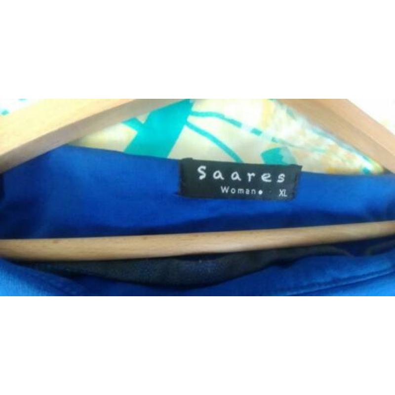 2 jurkjes rood en blauw van het merk Saares maat XL