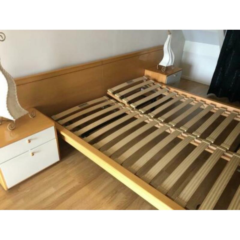 Bed Beukenhout, Merk Hülsta