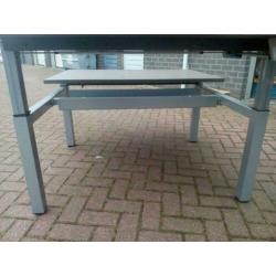 Mooie Desko duo slinger bureau, Nu voor maar 100 euro.