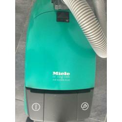 Te koop goedwerkende Miele stofzuiger +4extra stofzakken