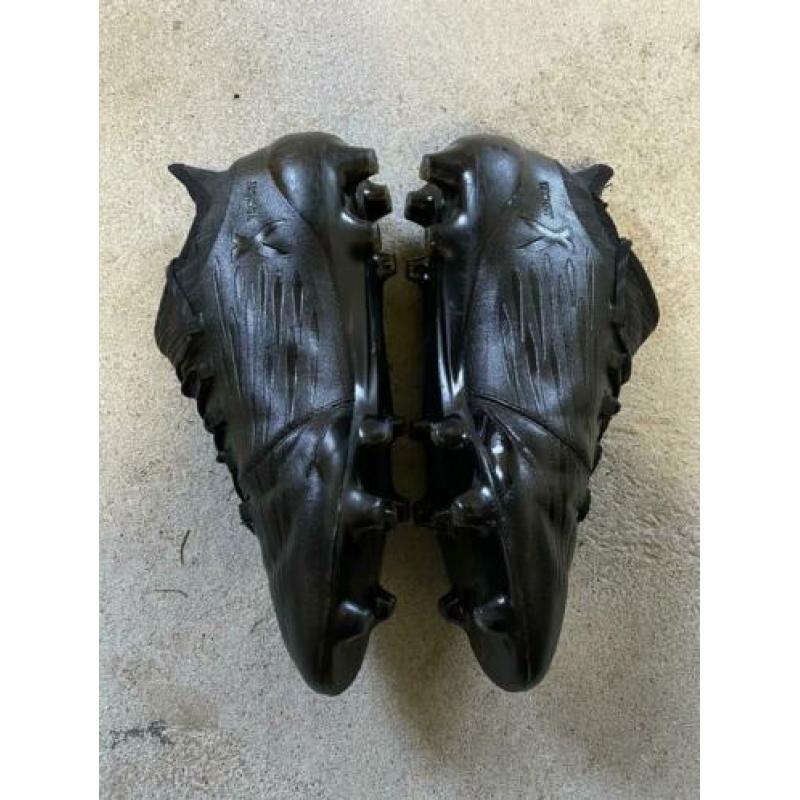 Adidas X17.1 black edition voetbalschoenen