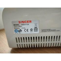 Singer Lockmachine met differentieel transport