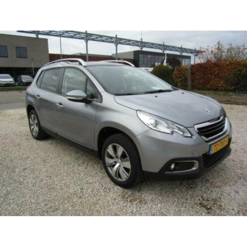 Peugeot 2008 1.2vti allure NAVI panoramadak 56000 km