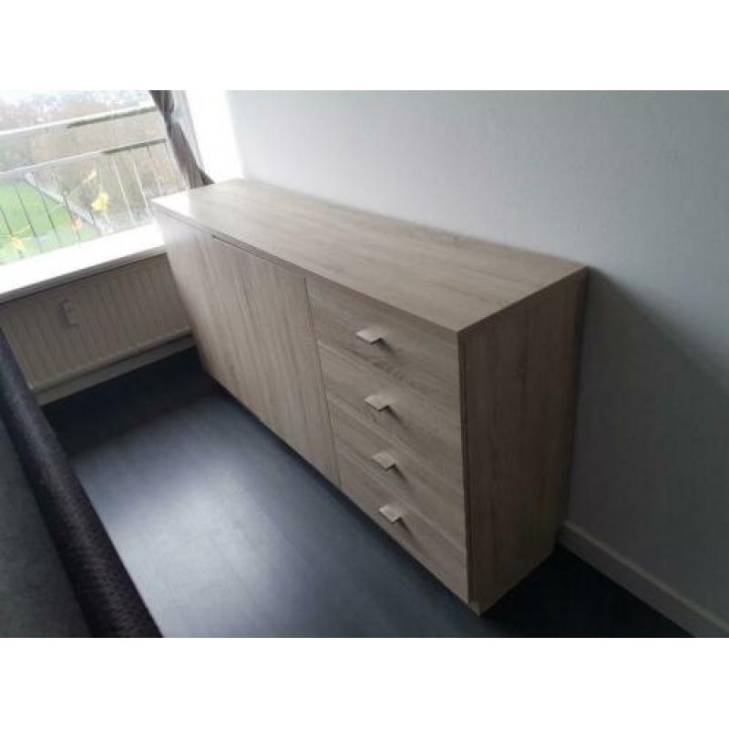 Dressoir / cabinet 50€