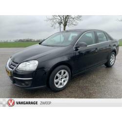 Volkswagen Jetta 1.6 FSI 116PK 6-Versn Comfortline | Trekhaa
