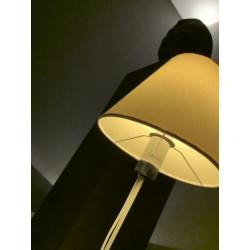 Set van 2 schemerlampen met chrome voet