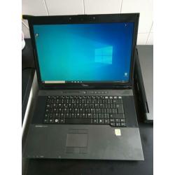 Fujitsu Siemens d9510 4 GB DDR3 (max 8GB) Windows 7 of 10