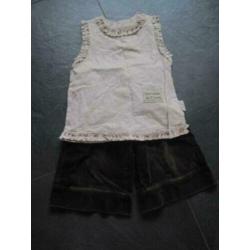 Mooi paars handmade vest ( houtje / touwtje ), mt 92 98 104