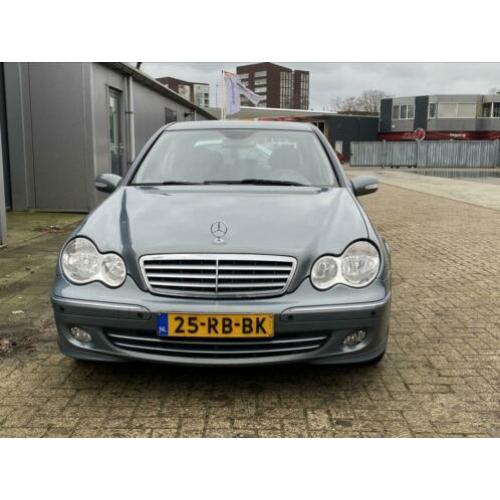 Mercedes C-Klasse 2.2 CDI C220 Sedan AUT 2005 Élégance parel