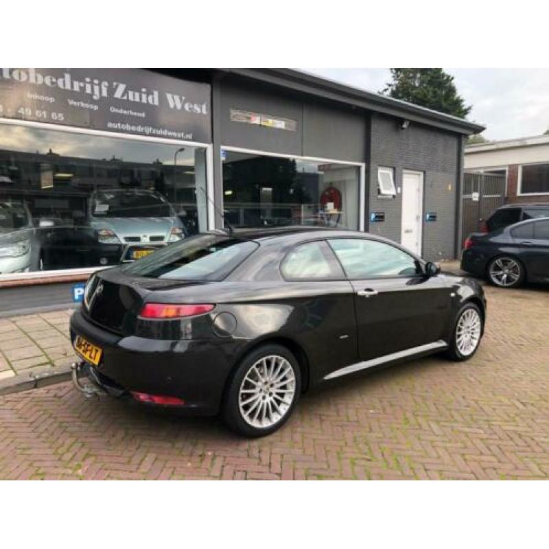 Alfa Romeo GT 2.0 JTS Distinctive Leder Clima Cruise Trekhaa