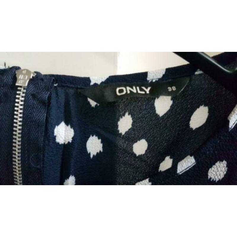 Nieuwe blauwe top/blouse ONLY mt M