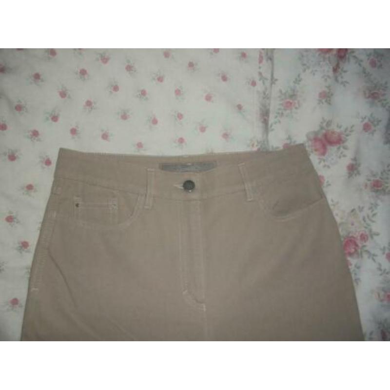 ZERRES: Prachtige bruine dames broek, mt 38