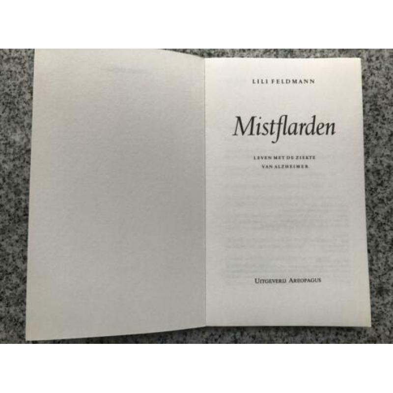 Mistflarden. Leven met de ziekte van Alzheimer