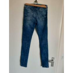 Skinny Jeans parels maat 34