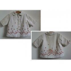 Ecru jasje van Baby Dior maat 68 (0776)