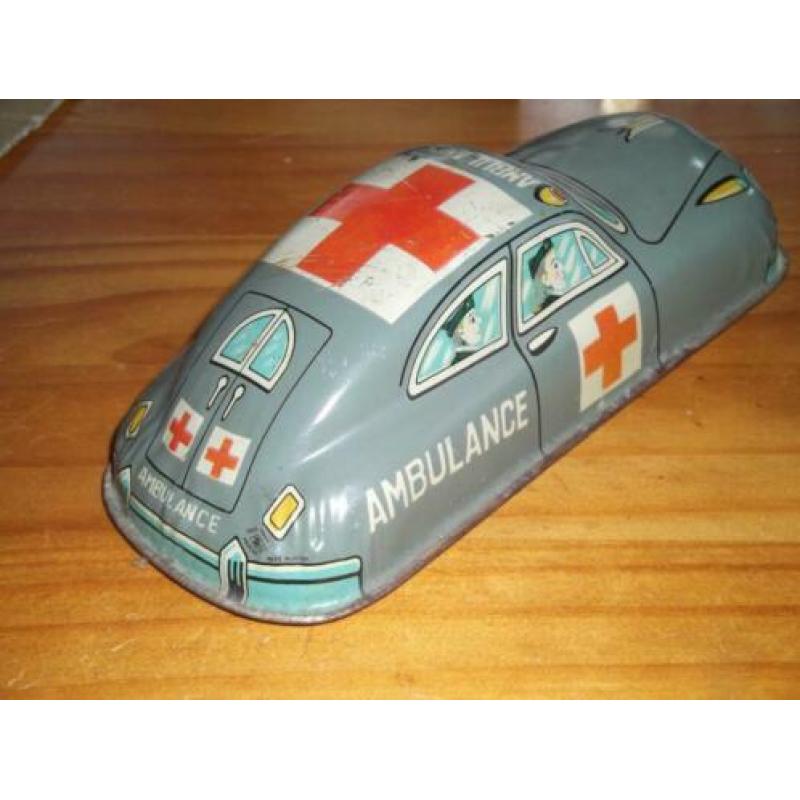 blikken ambulance van trade mark modern toys made in japan
