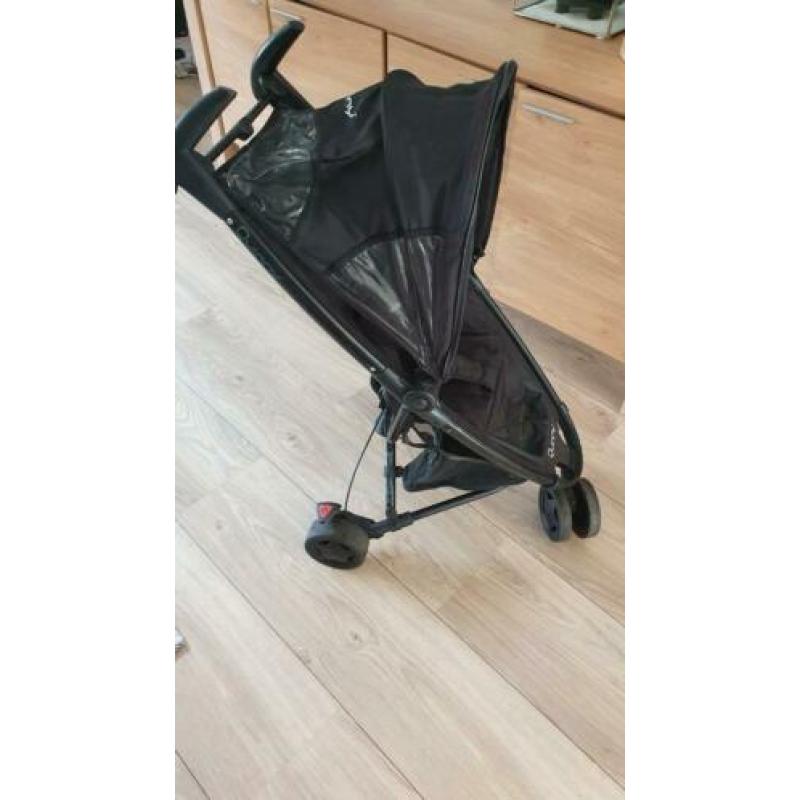Quinny zapp buggy zwart, met adapters, tas en regenhoes