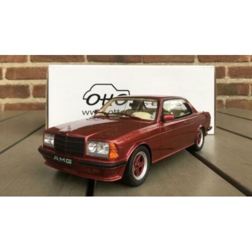 Mercedes 500 CE C123 AMG D .RED OT641 ZELDZAAM