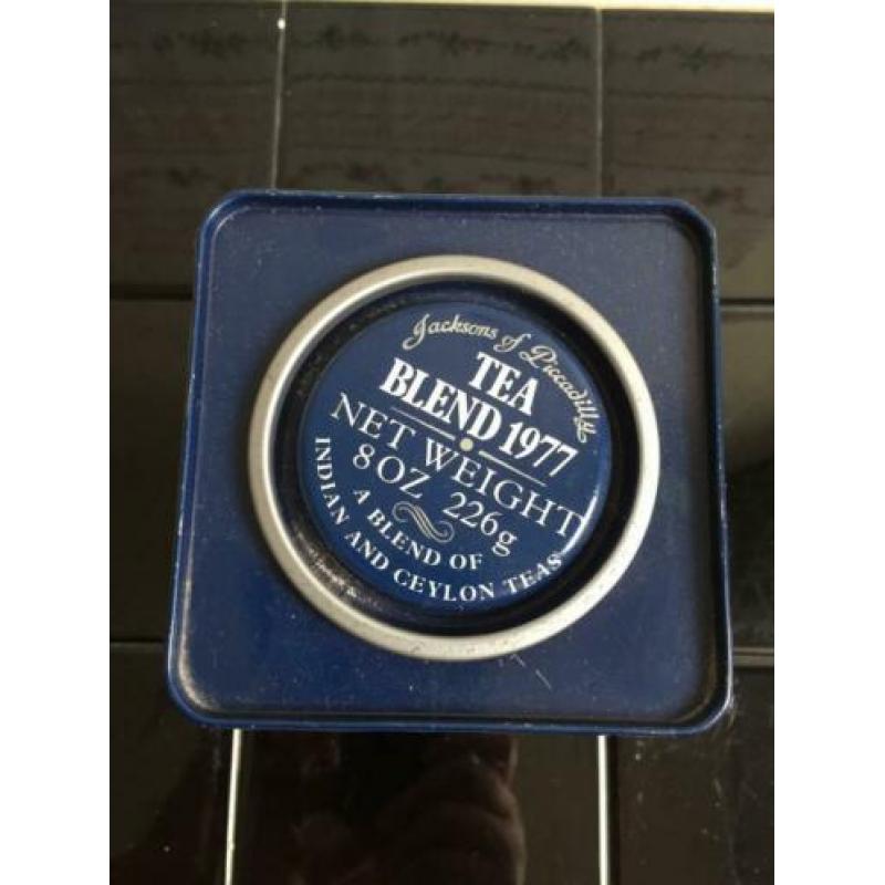Blikje Queen Elizabeth silver jubilee 1952-1977 vintage