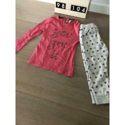 Setje trui en skinny broek maat 98 104