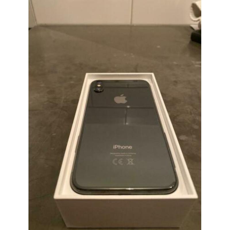 iPhone X 64 GB Space grey