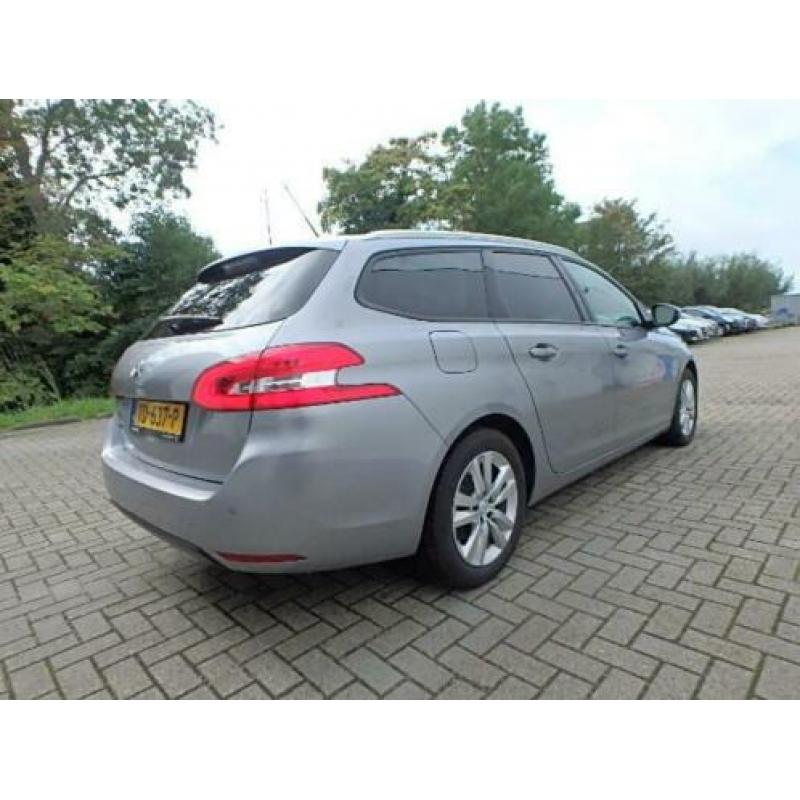PEUGEOT 308 SW Blue Lease Exe. 1.2 PureTech 110pk | PANO