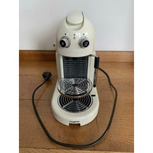 Nespresso magimix maestrai
