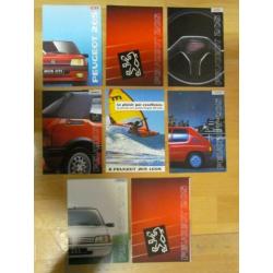 Peugeot 205 + 205 GTi + 205 Cabriolet. Ruim 50 items.