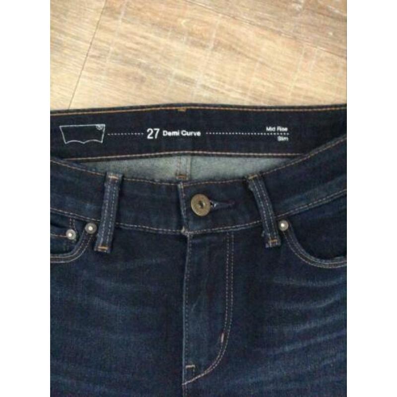 Dames Levi’s broek 27/32