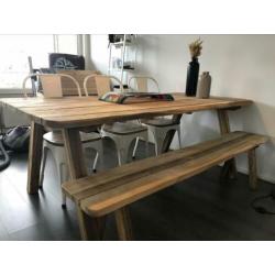 Acaciahout boomstam eettafel