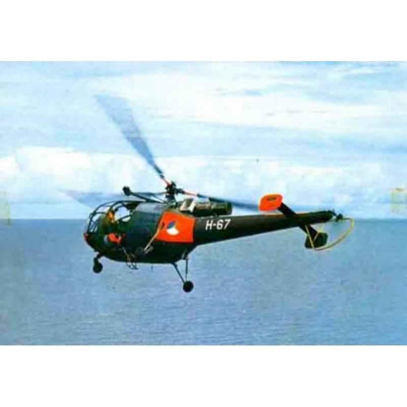 Fotokaarten van materieel van de Koninklijke Luchtmacht