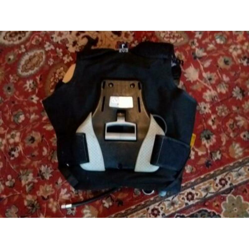 Mares Air Trim 2001 duikvest HUB Orbit V32
