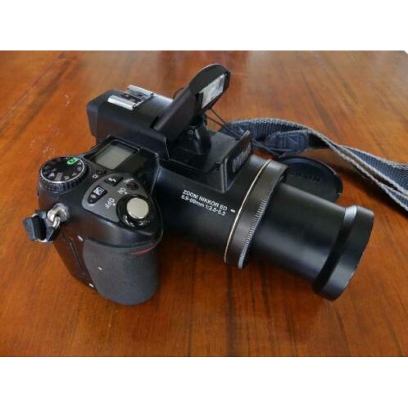 Nikon Coolpix 8800