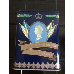 Blikje Queen Elizabeth silver jubilee 1952-1977 vintage