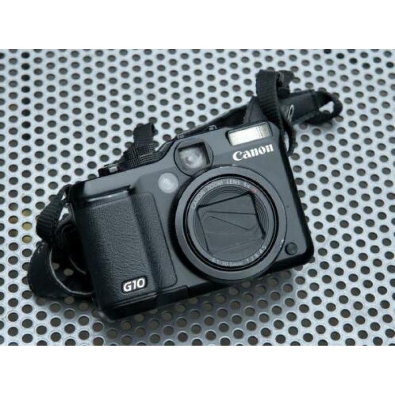 Canon G10 met onderwaterhuis WP-DC28