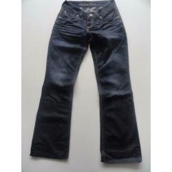 Nieuwe Hilfiger Denim donkerblauwe spijkerbroek. Maat 27-32