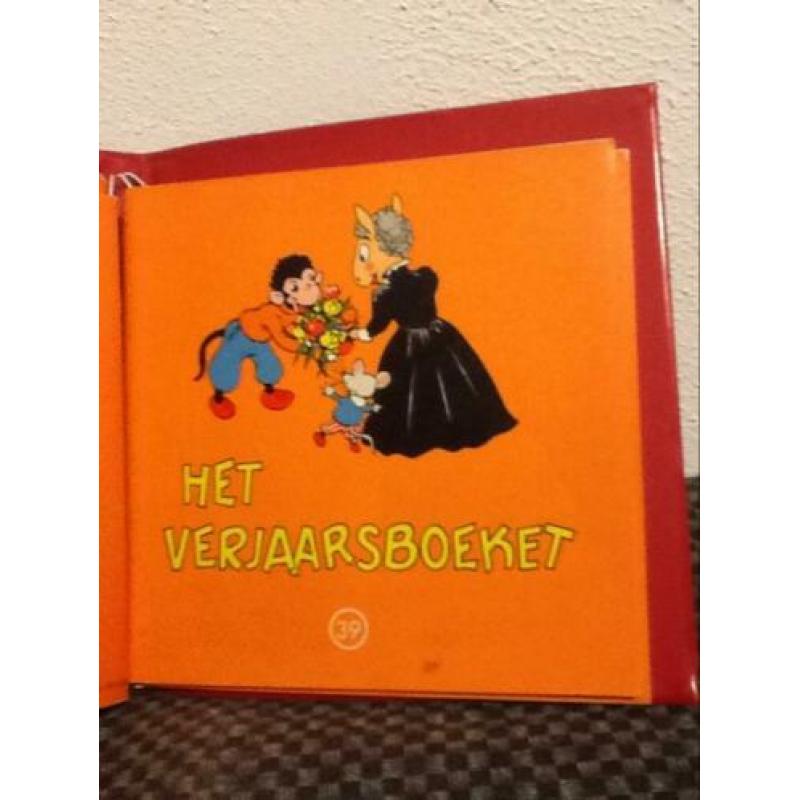 Vintage Flipje Album met boekjes nr 33 t/m 40 jaren 60.